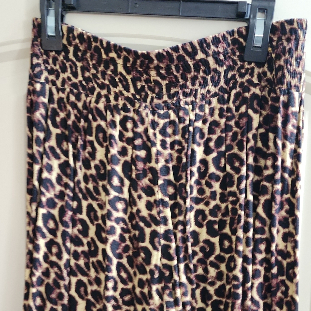 Leopard Print Flared Pants - image 8